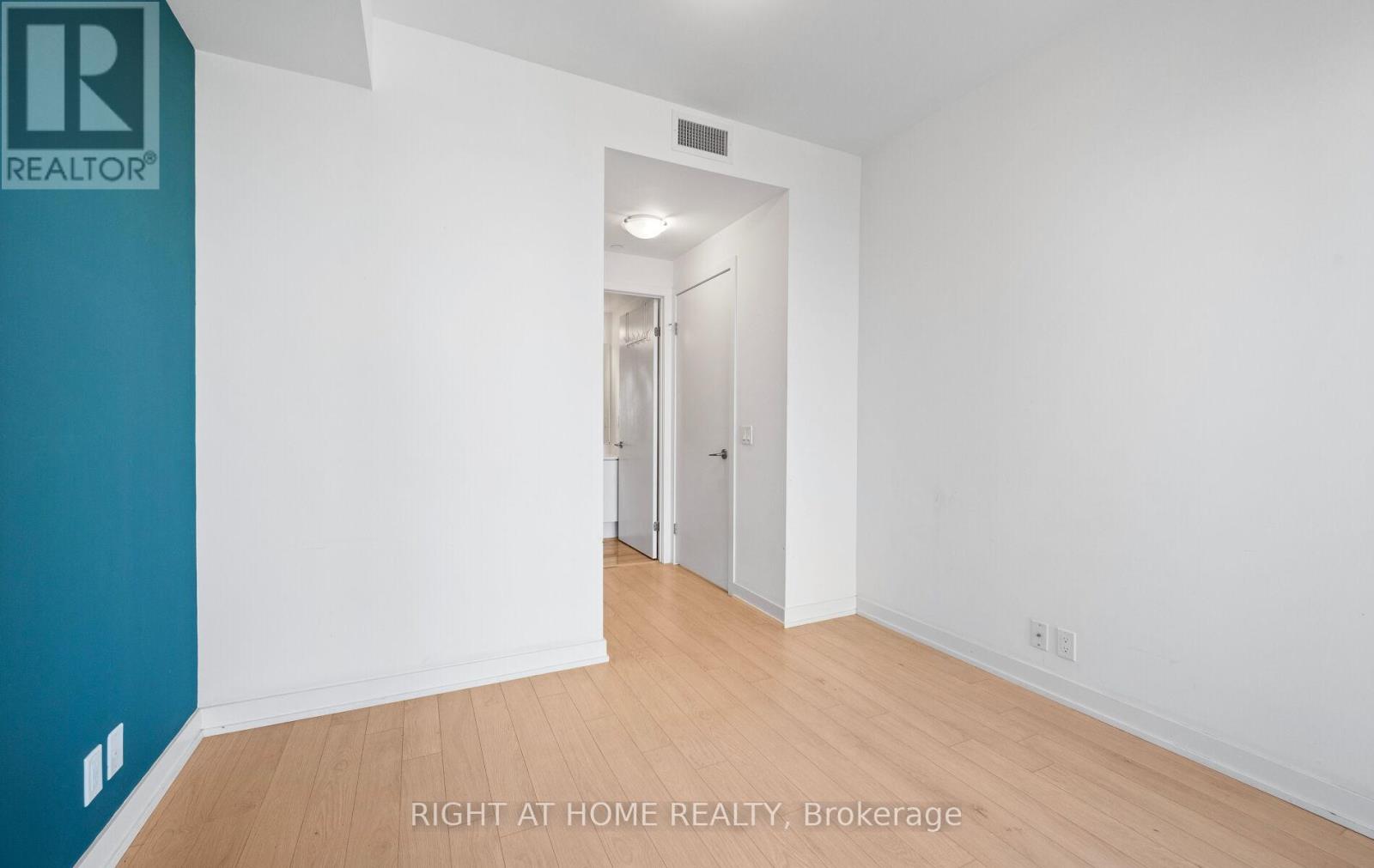 3409 - 10 Park Lawn Road, Toronto, Ontario  M8Y 3H8 - Photo 15 - W12441275