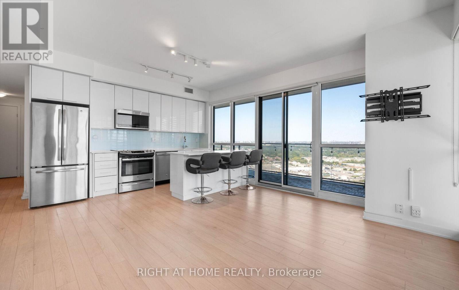 3409 - 10 Park Lawn Road, Toronto, Ontario  M8Y 3H8 - Photo 9 - W12441275