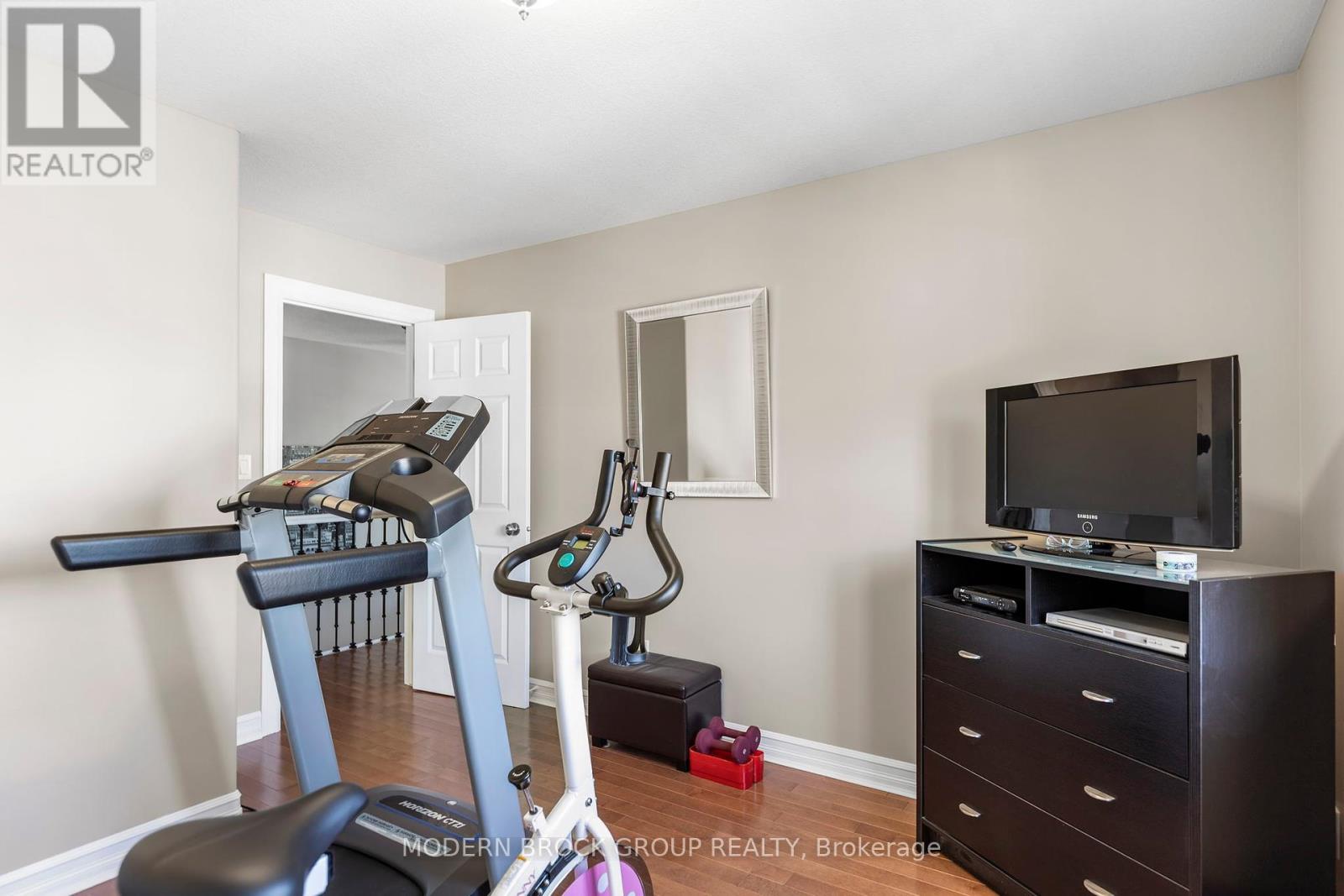 1021 Kingswood Street, Brockville, Ontario  K6V 7G1 - Photo 42 - X12439907