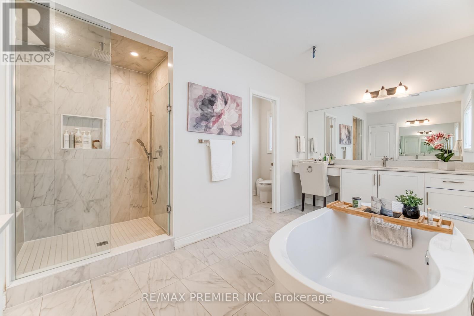 101 Appleyard Avenue, Vaughan, Ontario  L4H 4N3 - Photo 30 - N12441263