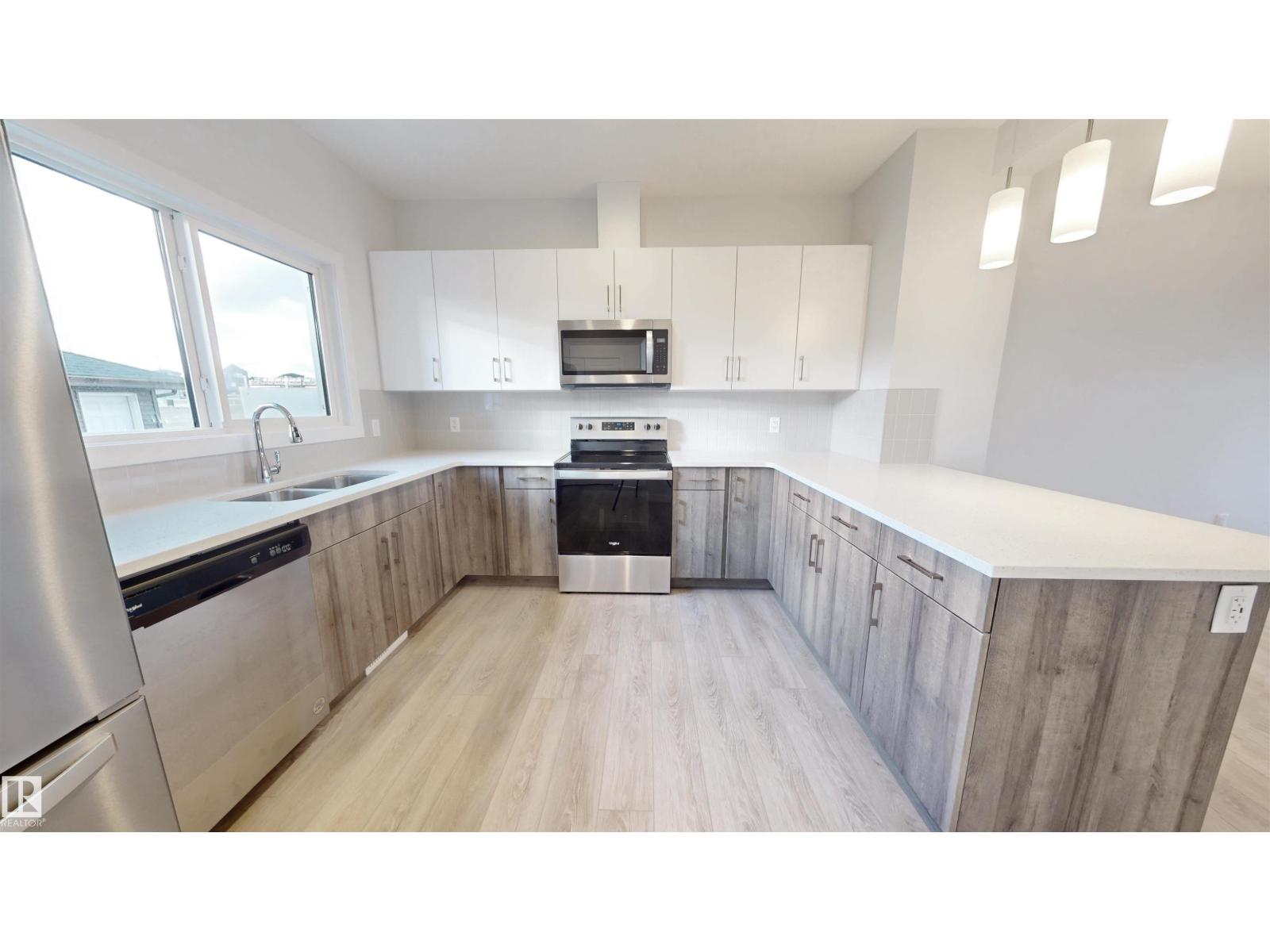 691 Cambrian Bv, Sherwood Park, Alberta  T8H 3B7 - Photo 4 - E4460178