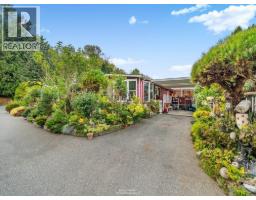 <div class="price">$395,000</div> 515 Tyee Court, West Vancouver<br><div style="margin-bottom:8px;"><small>Royal LePage Sussex</small></div><div class='bed_bath'>2 Bed | 2 Bath</div>