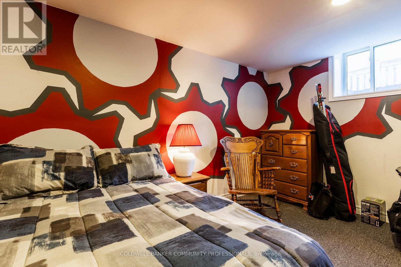 33 Oak Crescent, Haldimand, Ontario N0A 1H0 - Photo 35 - X12441175