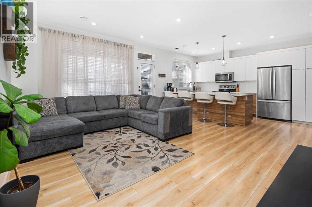 153 Savanna Walk Ne, Calgary, Alberta  T3J 0Y3 - Photo 7 - A2251747