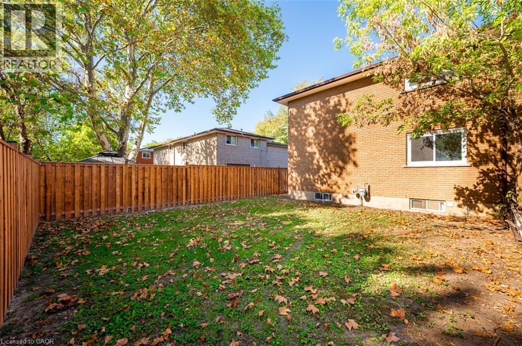 72 & 74 Delawana Drive, Hamilton, Ontario  L8E 1G4 - Photo 8 - 40775991