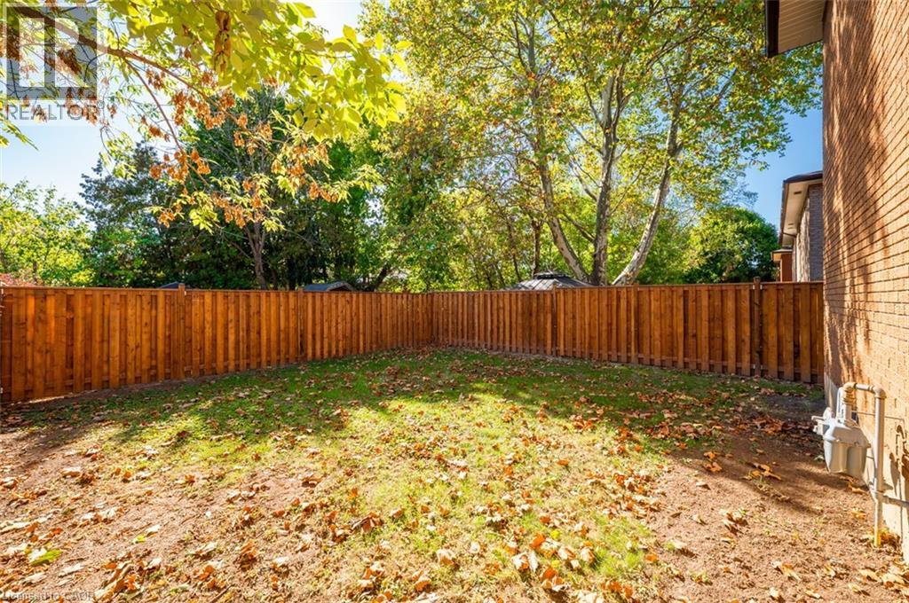 72 & 74 Delawana Drive, Hamilton, Ontario  L8E 1G4 - Photo 9 - 40775991