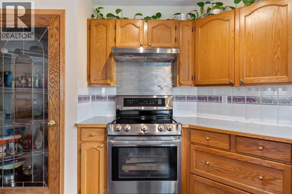 196 Harvest Park Way Ne, Calgary, Alberta  T3K 4H8 - Photo 9 - A2258025