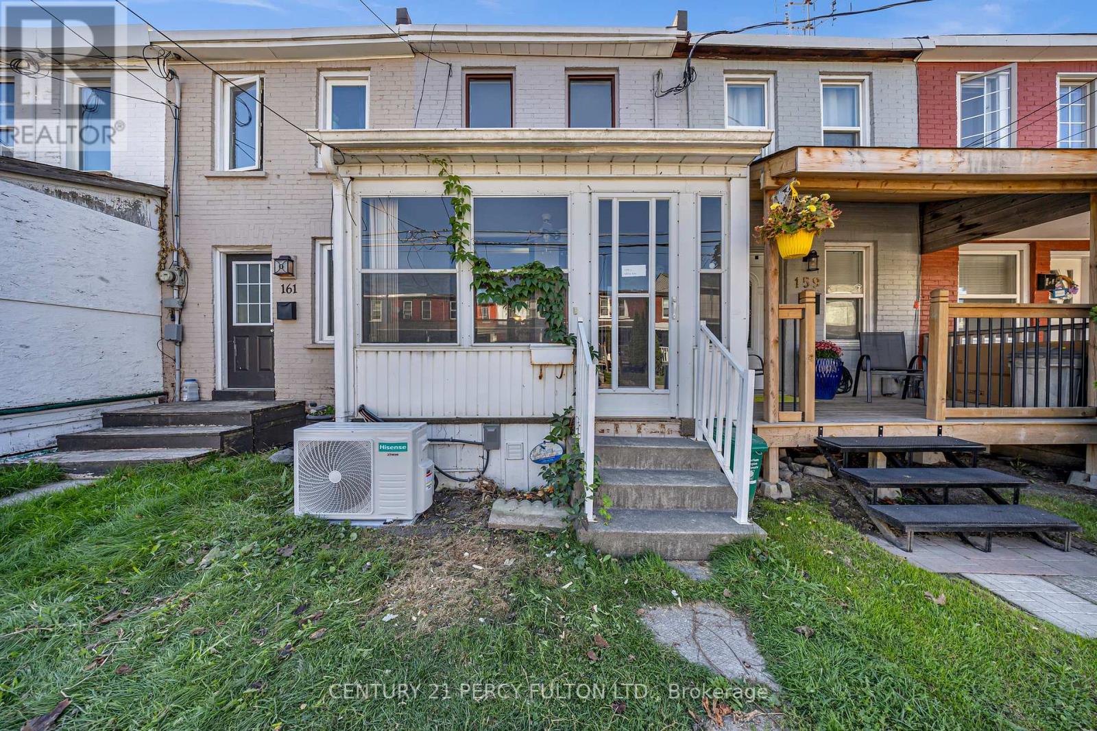 159 1/2 Olive Avenue, Oshawa, Ontario  L1H 2P1 - Photo 1 - E12418228