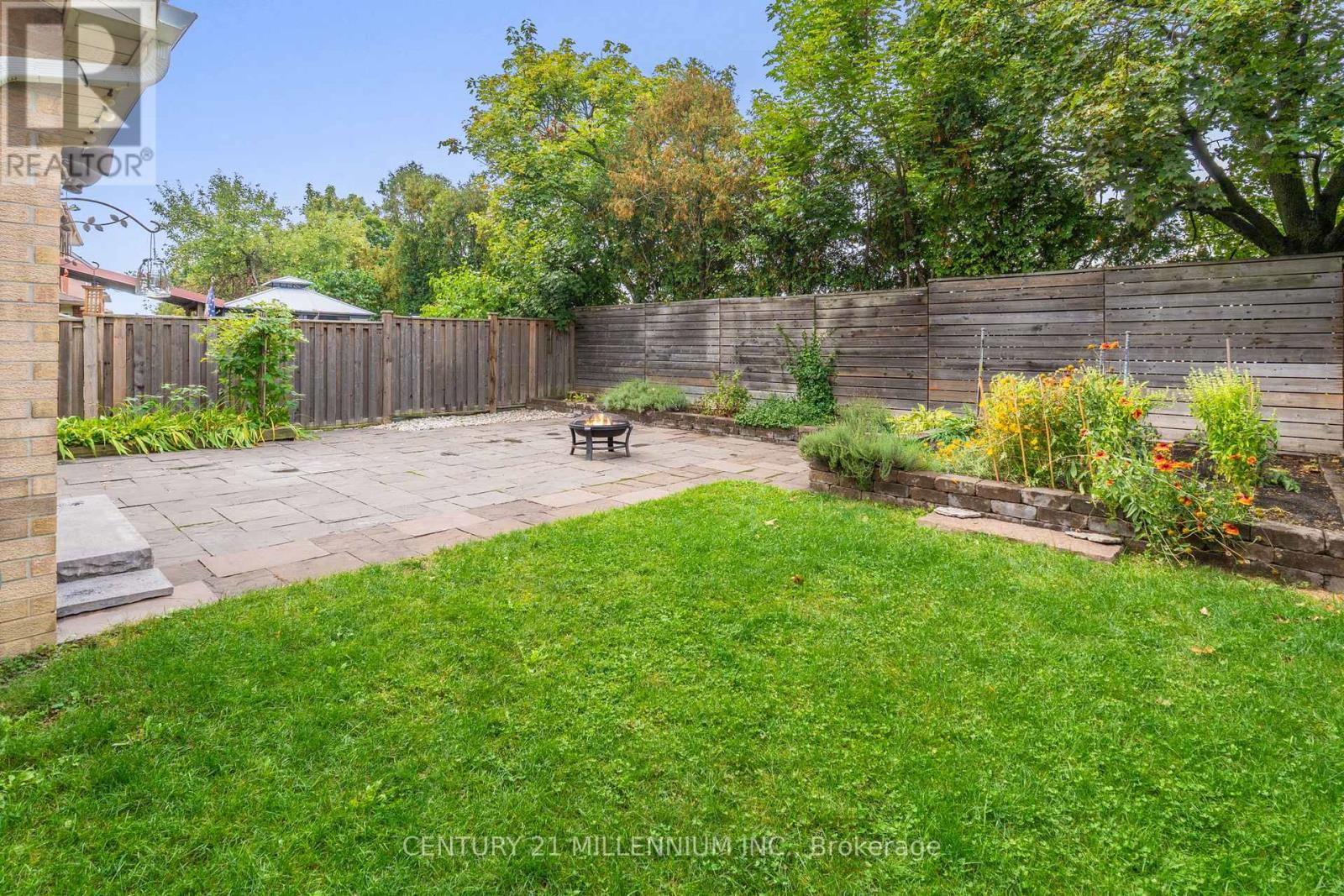116 Wexford Road, Brampton, Ontario  L6Z 2T5 - Photo 24 - W12424152