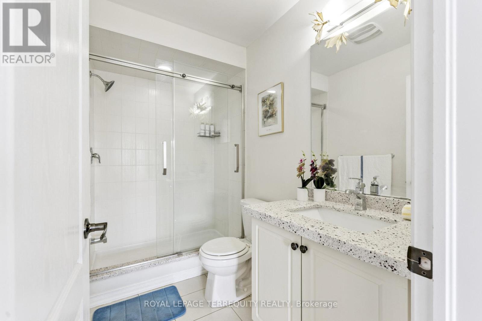 49 Golden Springs Drive, Brampton, Ontario  L7A 0C7 - Photo 23 - W12366517