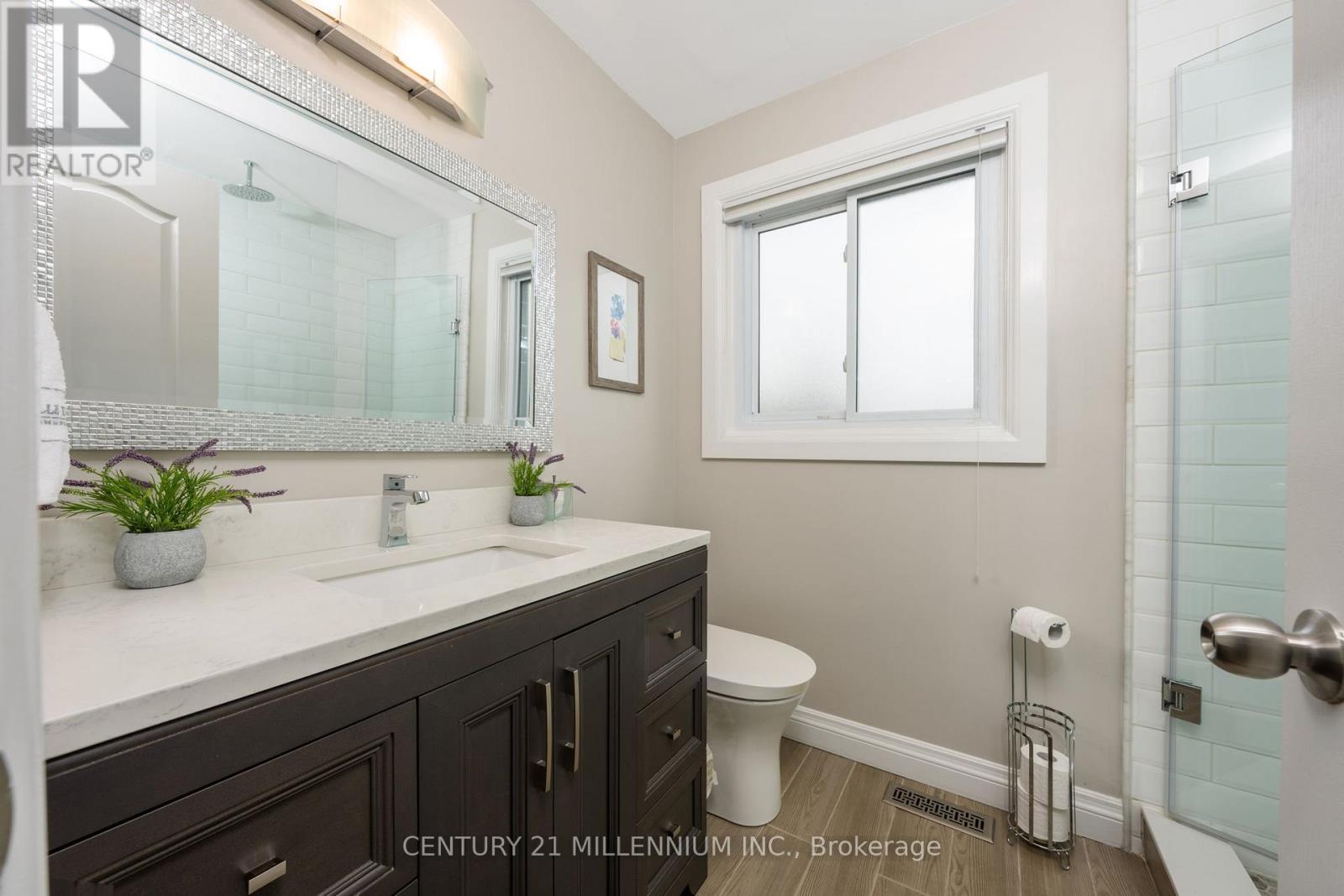 116 Wexford Road, Brampton, Ontario  L6Z 2T5 - Photo 17 - W12424152