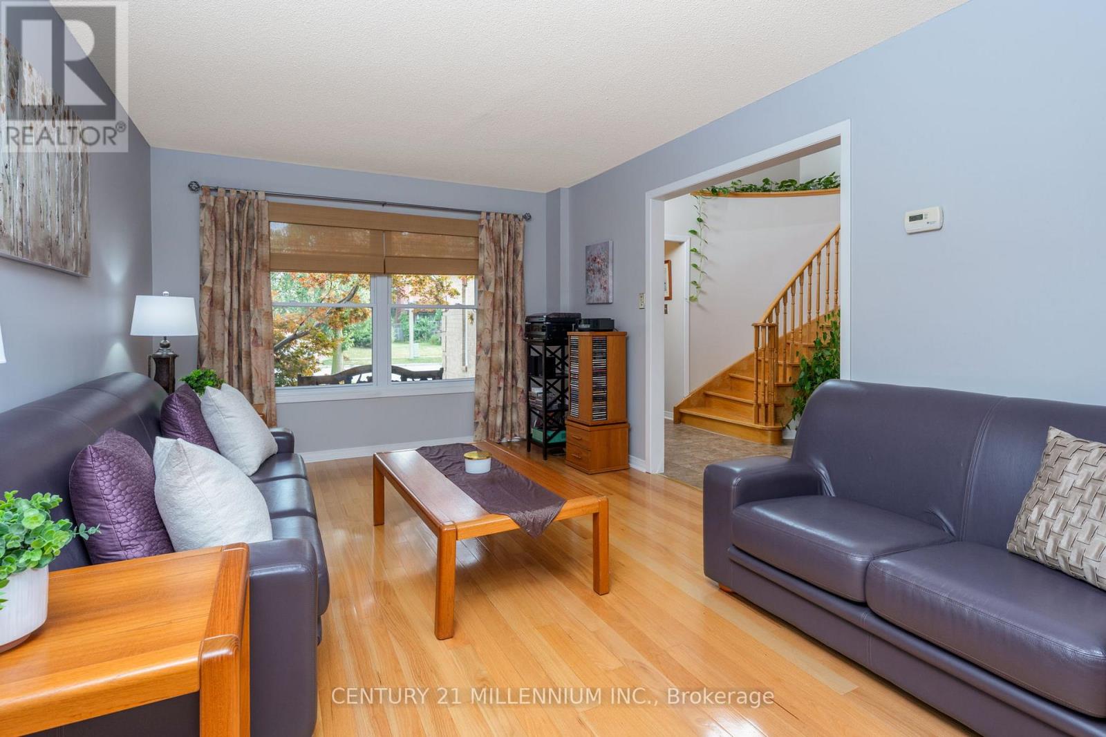 116 Wexford Road, Brampton, Ontario  L6Z 2T5 - Photo 5 - W12424152