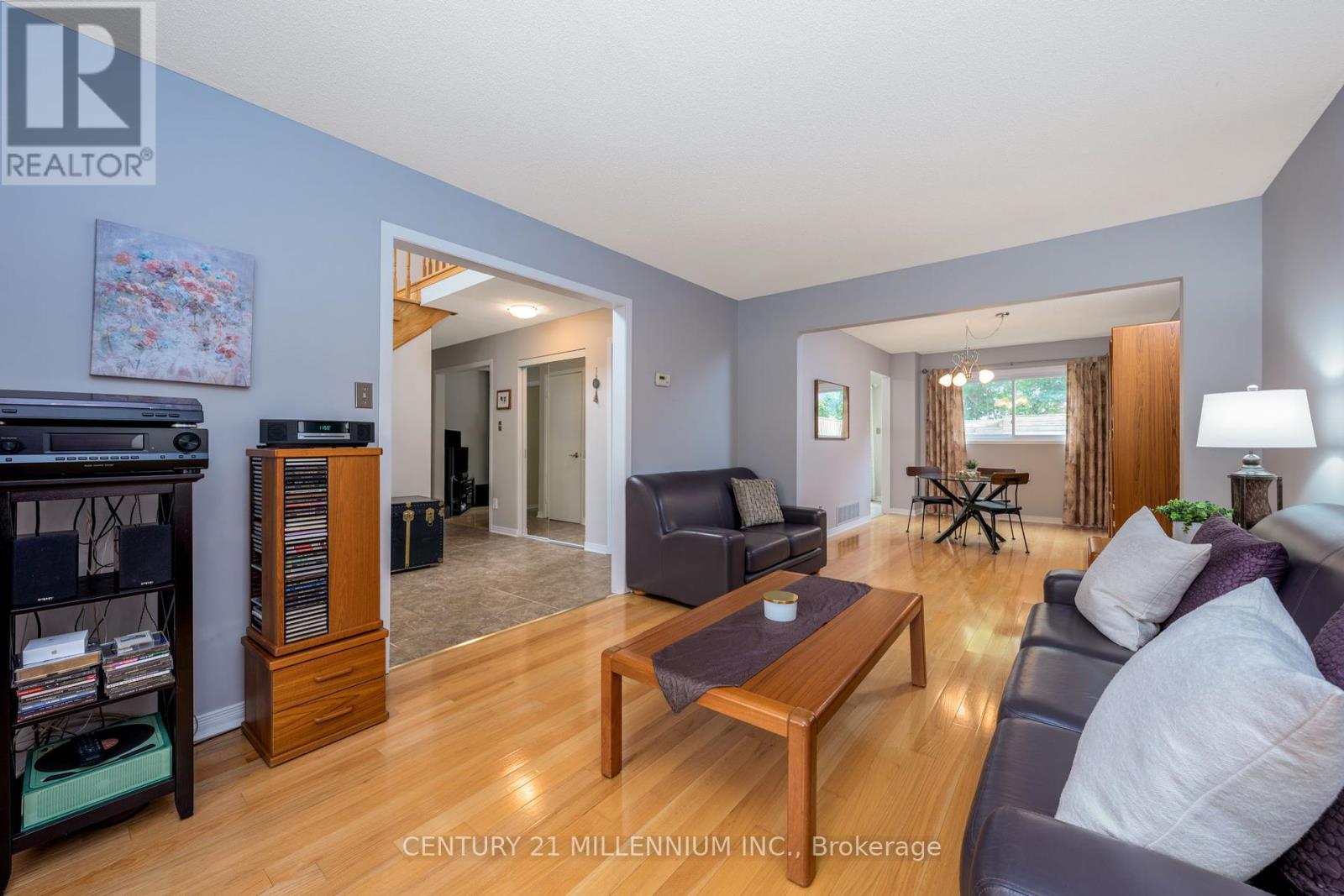 116 Wexford Road, Brampton, Ontario  L6Z 2T5 - Photo 6 - W12424152