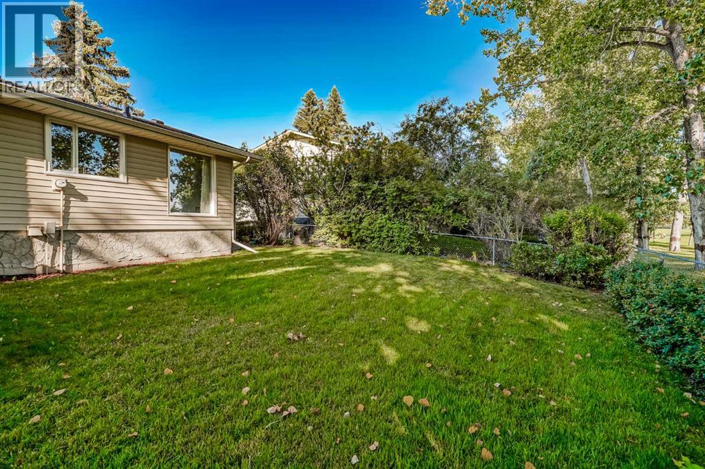 10520 Mapleridge Crescent Se, Calgary, Alberta  T2J 1Y7 - Photo 37 - A2258153