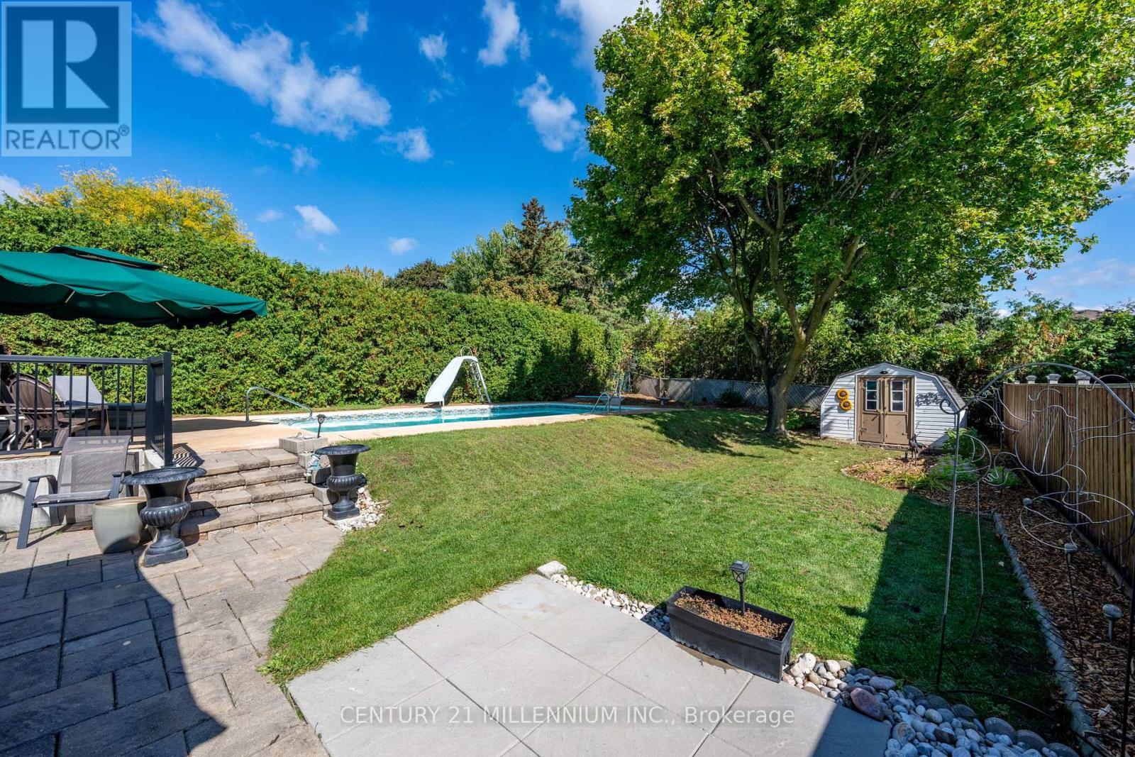 27 Hillside Drive, Halton Hills, Ontario  L7G 4W2 - Photo 32 - W12437331
