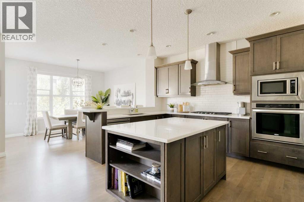 49 Sunset Manor, Cochrane, Alberta  T4C 0N3 - Photo 3 - A2261620