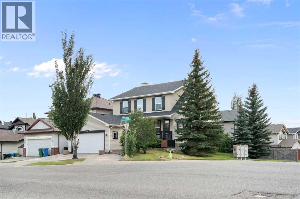 335 Hidden Creek Boulevard Nw, Calgary, Alberta  T3A 6L1 - Photo 2 - A2253098