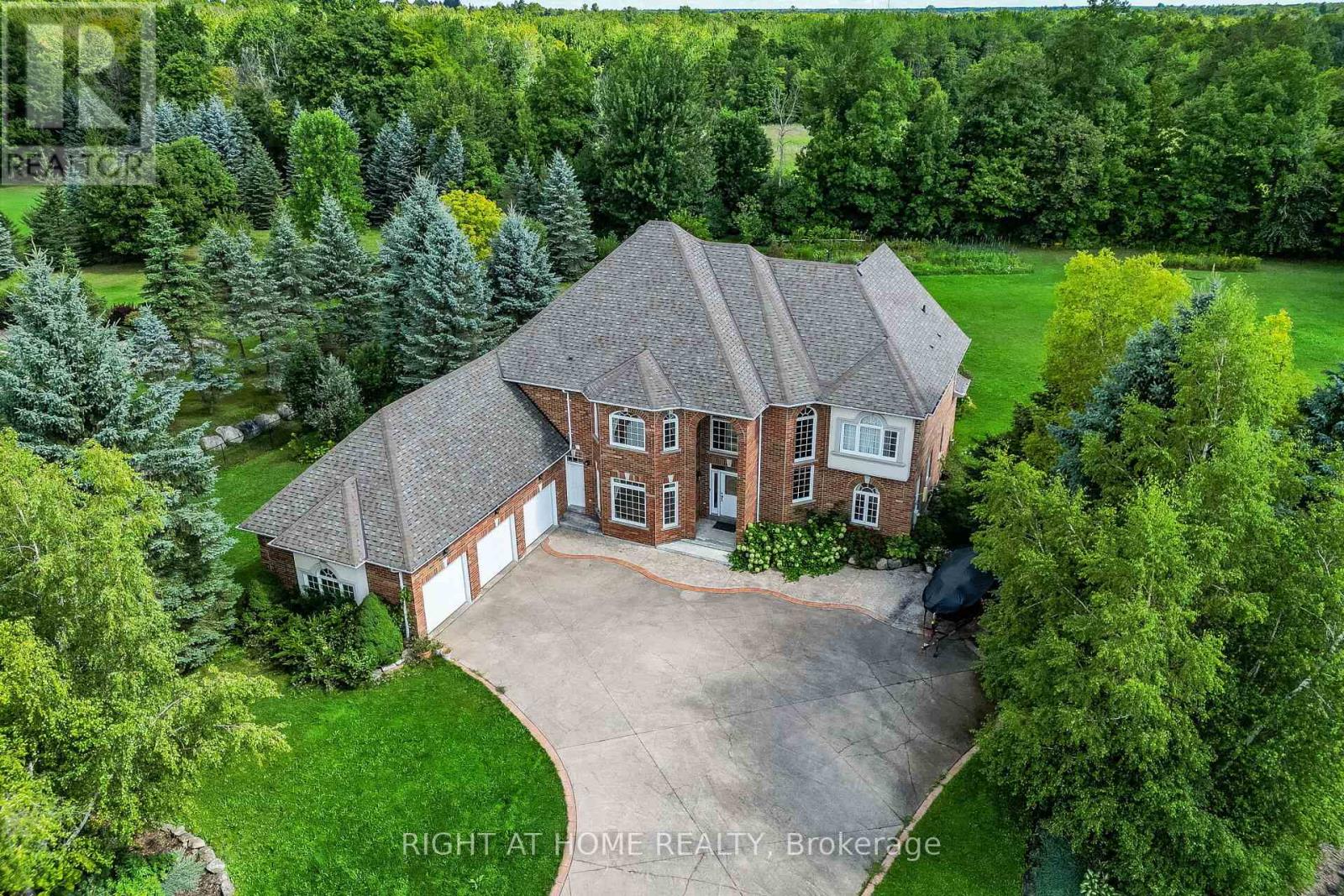 11150 Menzies Court, Milton (Brookville/haltonville), Ontario  L0P 1B0 - Photo 3 - W12441157