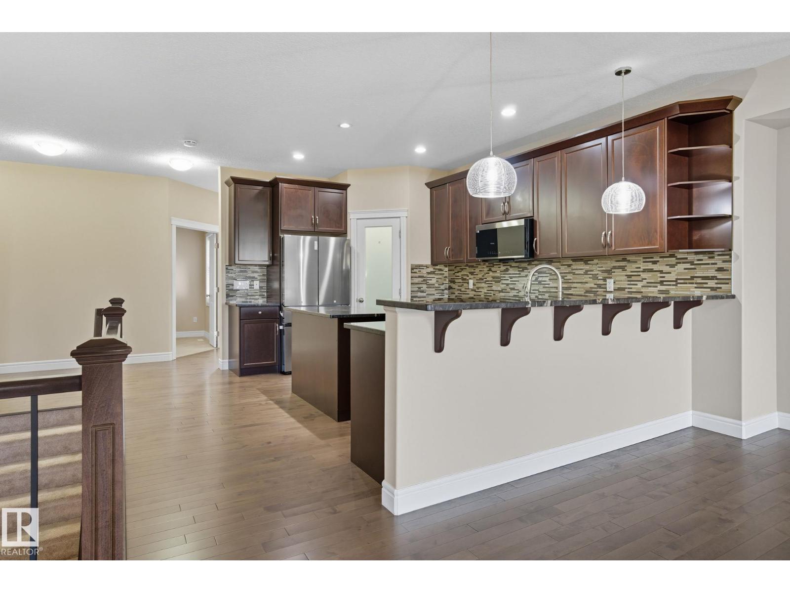 9216 181 Av Nw, Edmonton, Alberta  T5Z 0K1 - Photo 11 - E4460516