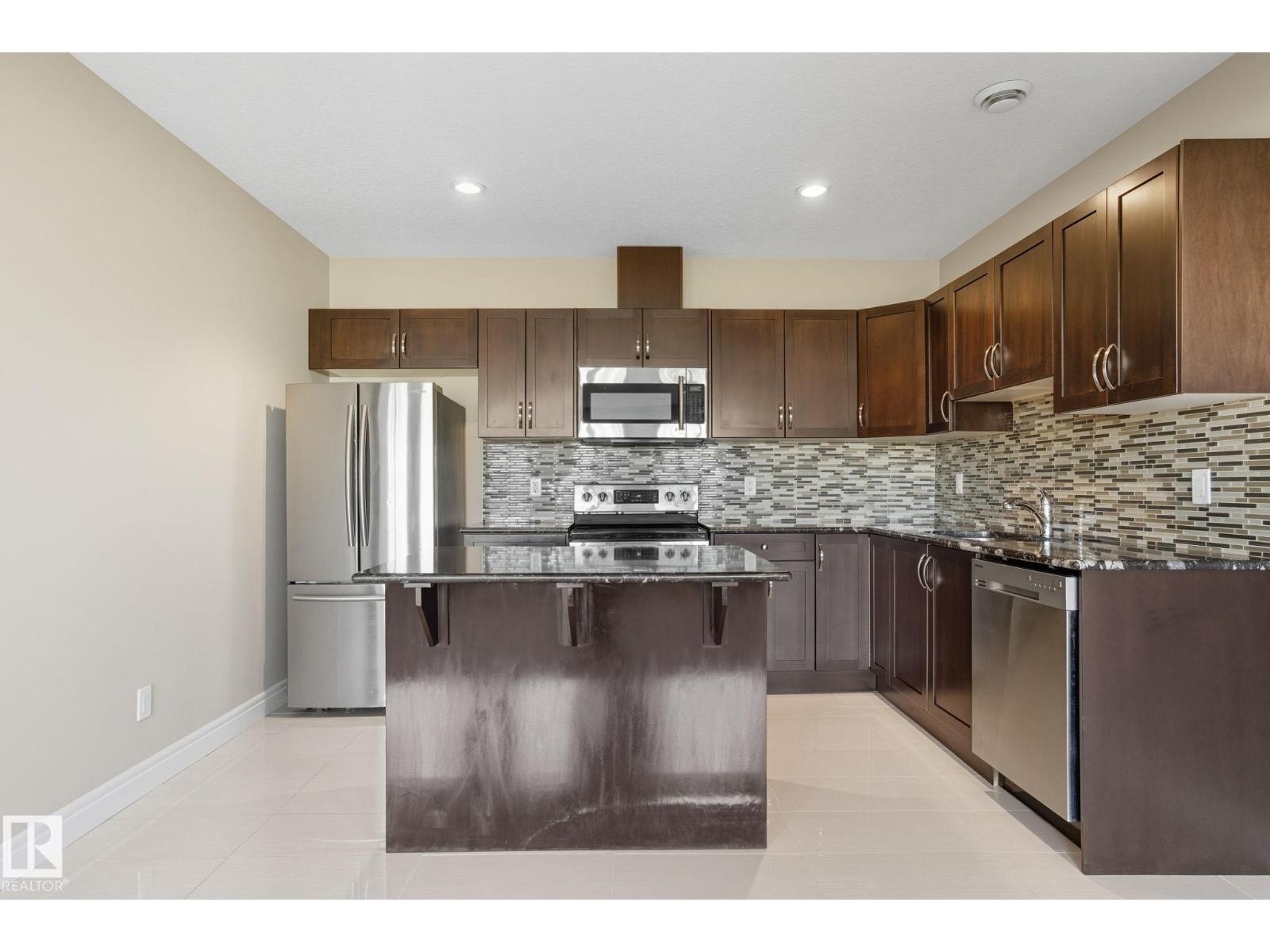 9216 181 Av Nw, Edmonton, Alberta  T5Z 0K1 - Photo 37 - E4460516