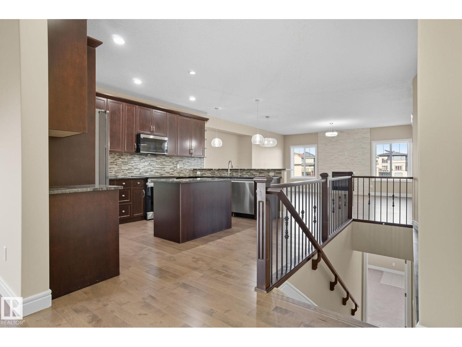 9216 181 Av Nw, Edmonton, Alberta  T5Z 0K1 - Photo 5 - E4460516