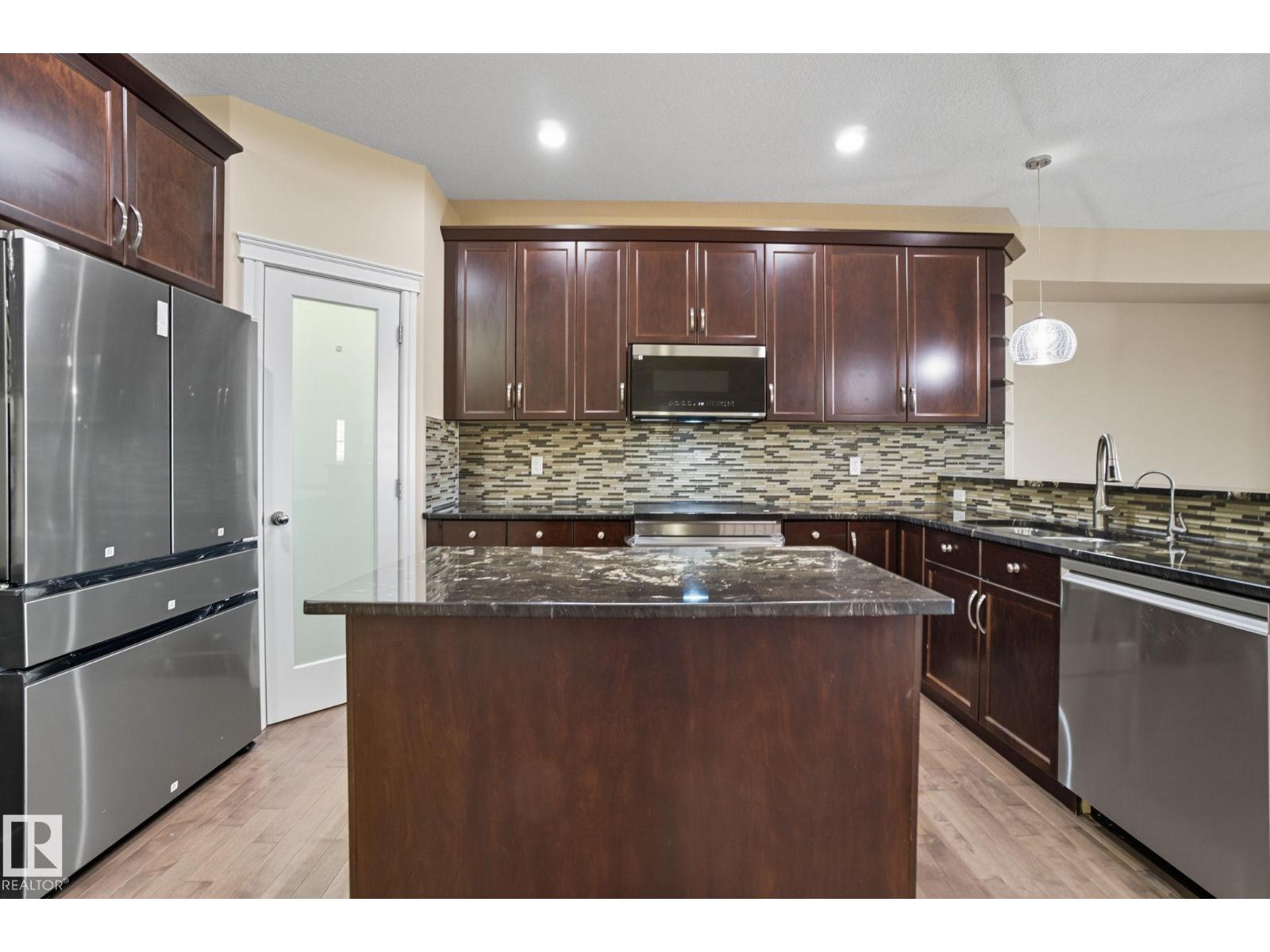 9216 181 Av Nw, Edmonton, Alberta  T5Z 0K1 - Photo 7 - E4460516