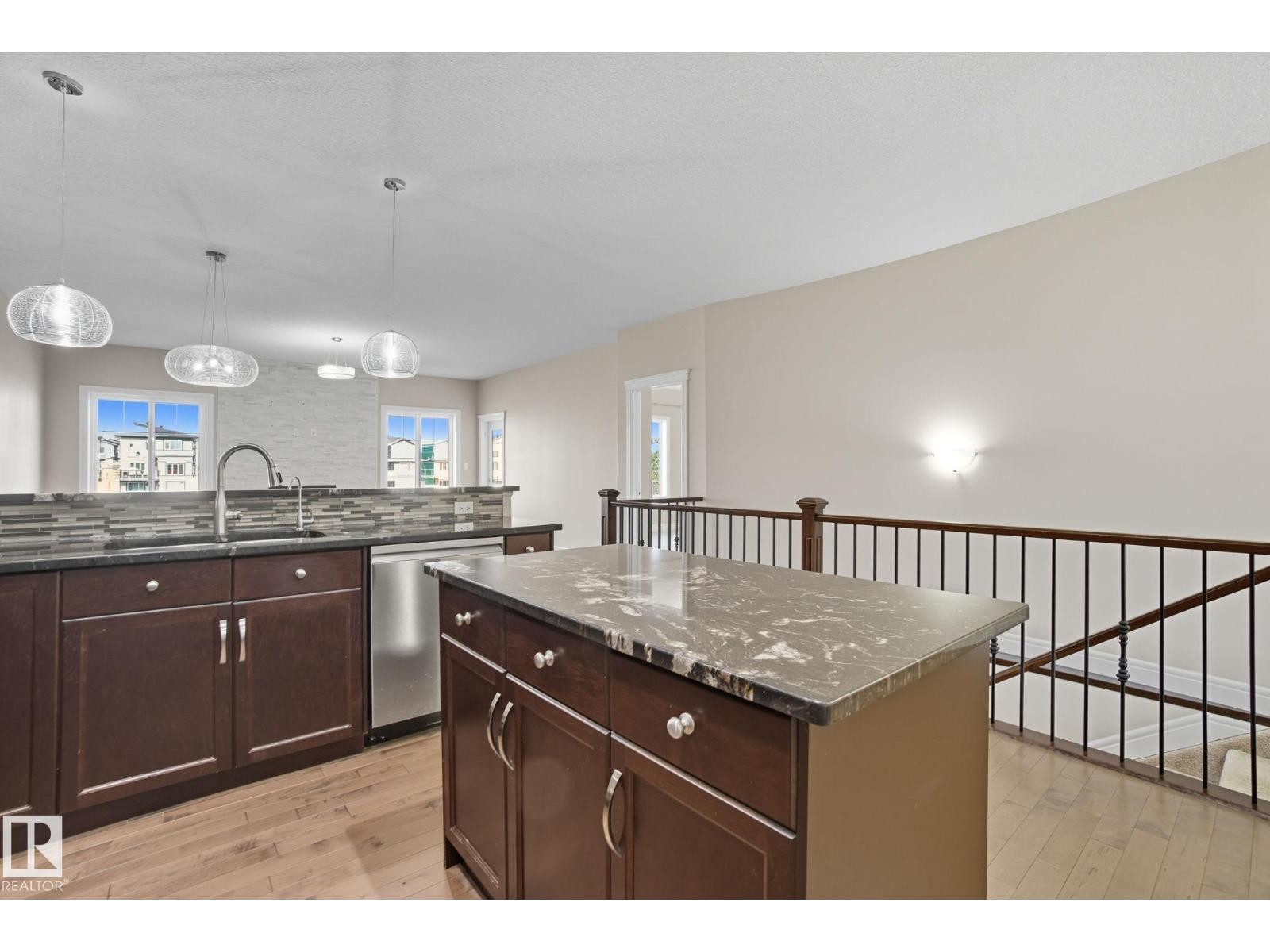 9216 181 Av Nw, Edmonton, Alberta  T5Z 0K1 - Photo 9 - E4460516