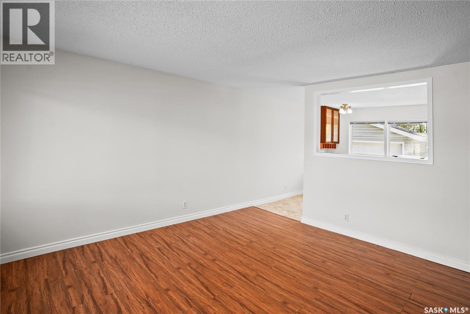 263 Logan Crescent, Regina, Saskatchewan  S4S 5S8 - Photo 8 - SK019922