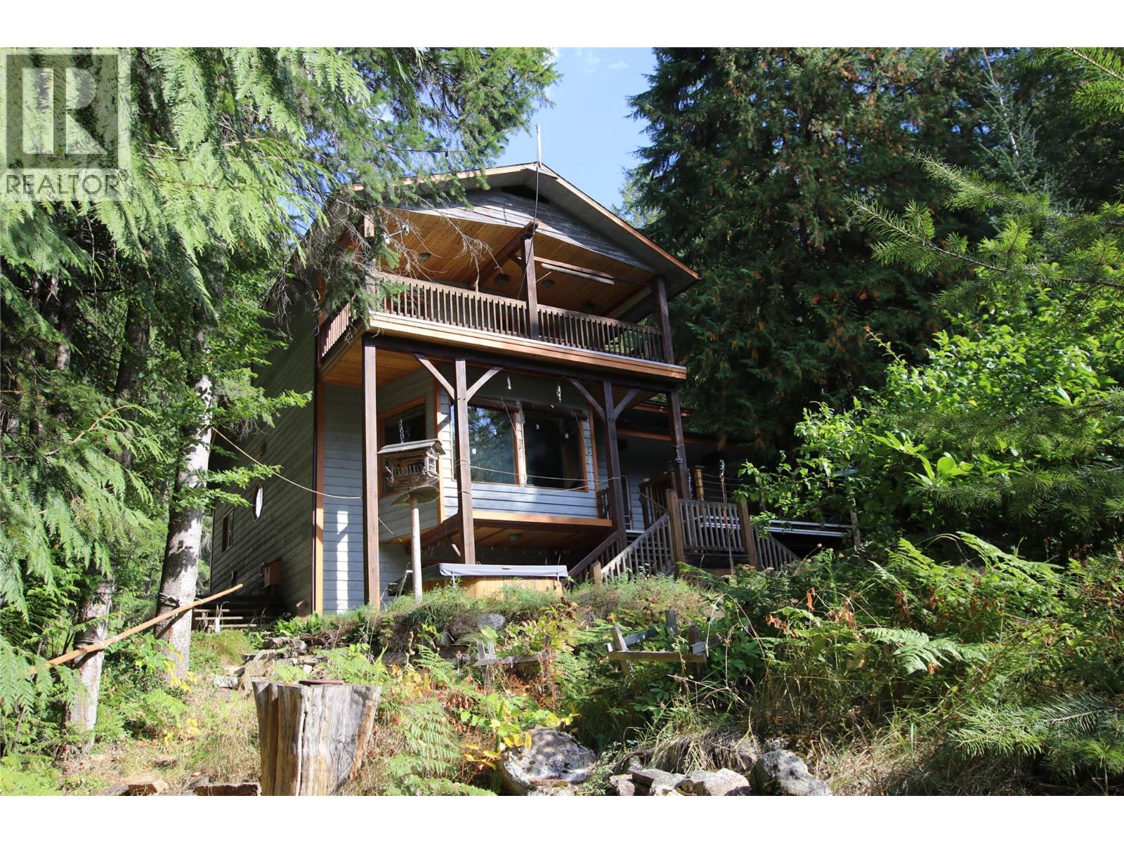 4512 Highway 6, Burton, British Columbia  V0G 1R1 - Photo 1 - 10364730