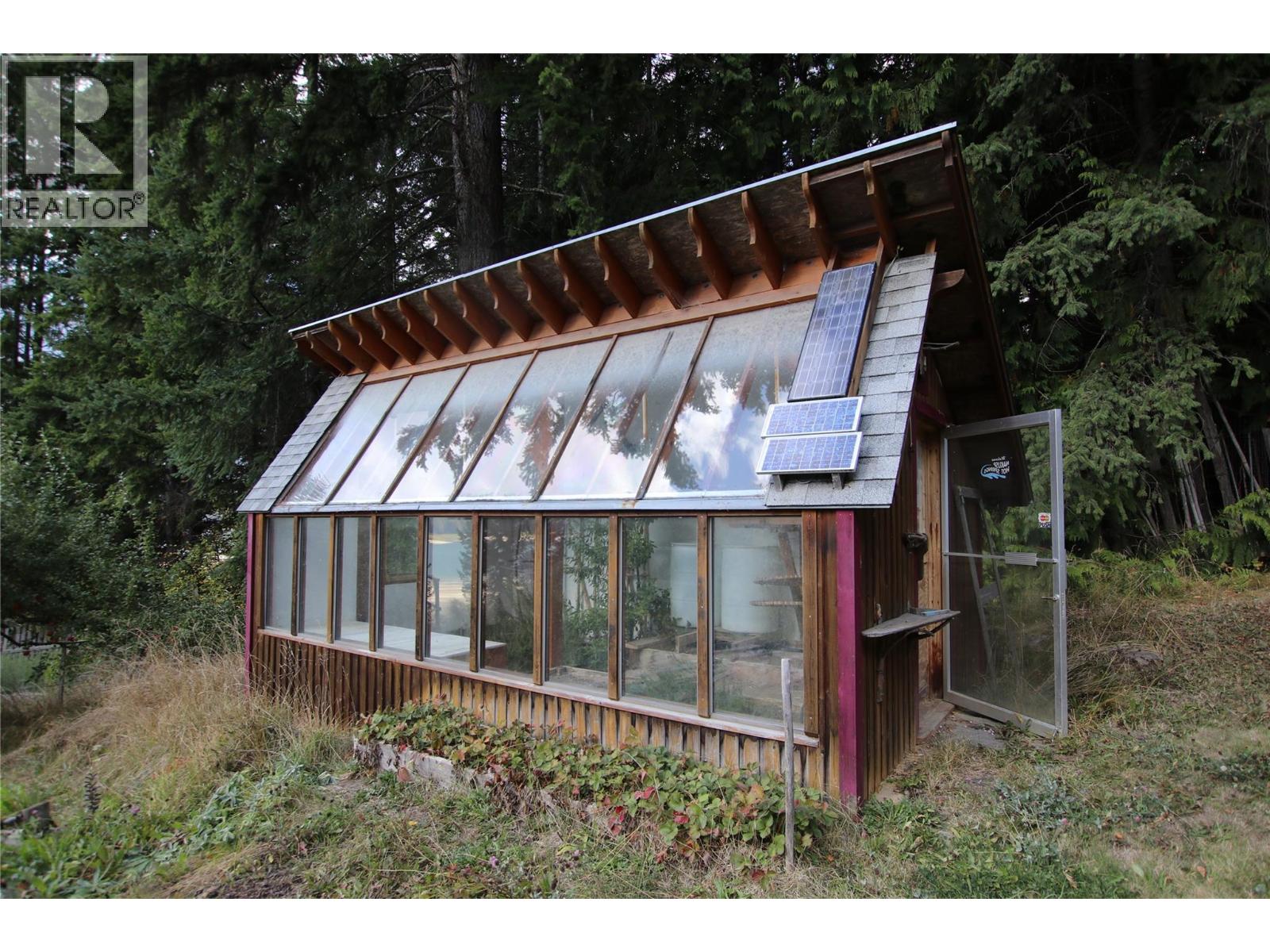 4512 Highway 6, Burton, British Columbia  V0G 1R1 - Photo 23 - 10364730