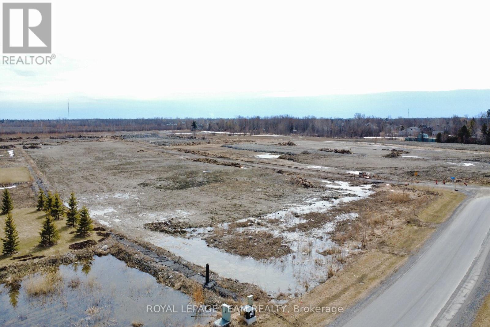 6715 Still Meadow Way, Ottawa, Ontario  K4P 0G1 - Photo 3 - X12060993
