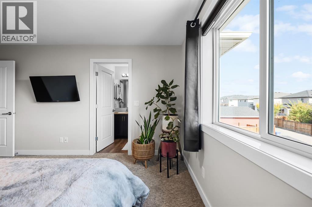 107 Drake Landing Loop, Okotoks, Alberta  T1S 0H4 - Photo 15 - A2261011