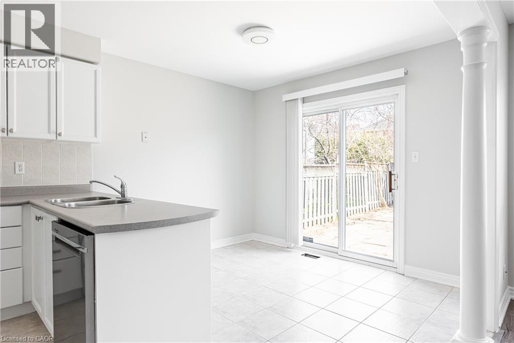 2529 Longridge Crescent, Oakville, Ontario  L6H 6S2 - Photo 11 - 40766258