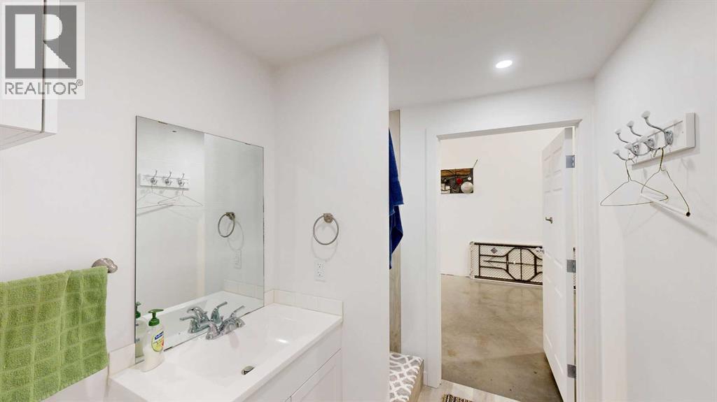 5, 3954 30 Street N, Lethbridge, Alberta  T1H 6Z4 - Photo 5 - A2243297