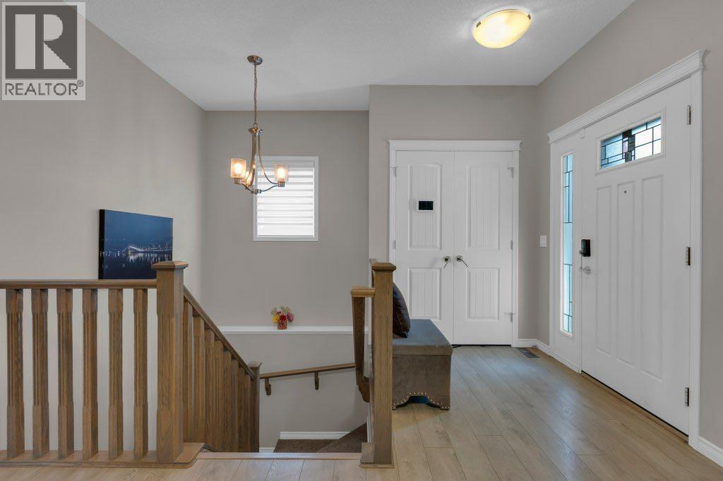 138 Reunion Landing, Airdrie, Alberta  T4B 3W4 - Photo 2 - A2255715