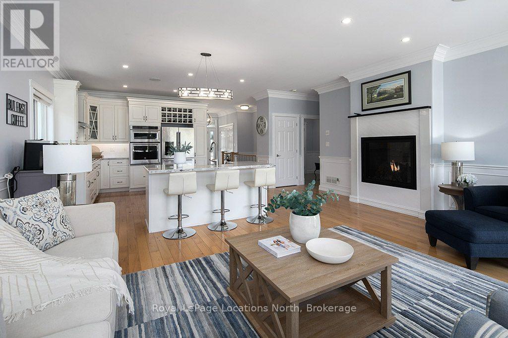 37 Grayview Drive, Grey Highlands, Ontario  N0C 1H0 - Photo 21 - X12441401