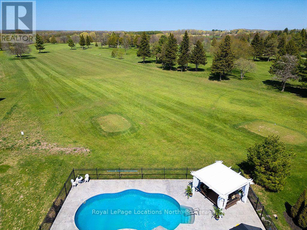 37 Grayview Drive, Grey Highlands, Ontario  N0C 1H0 - Photo 32 - X12441401