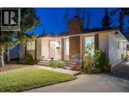 220 Oakridge Place SW Oakridge