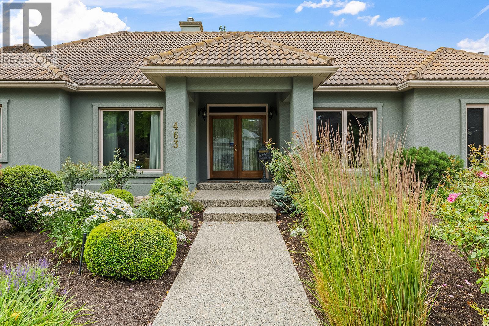 463 Carona Crescent Kelowna Photo 3