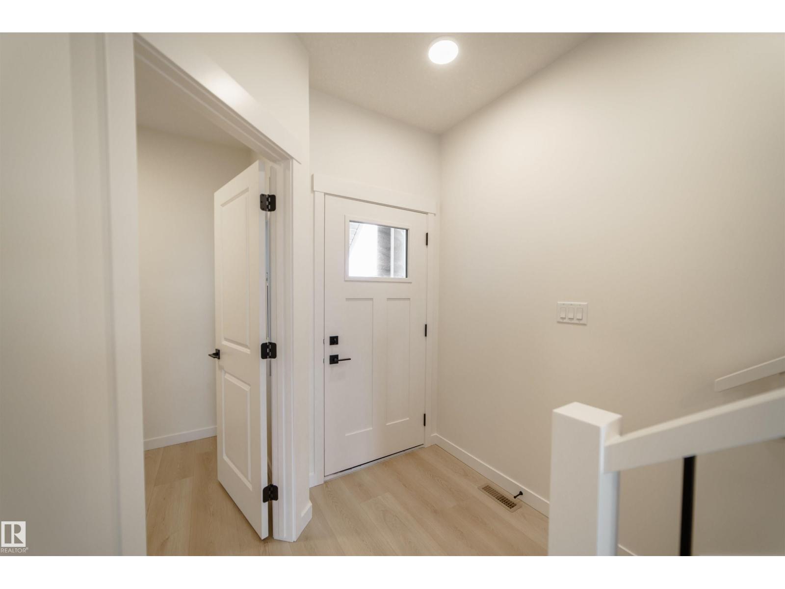 1303 Podersky Wd Sw, Edmonton, Alberta  T6W 5E4 - Photo 16 - E4455378