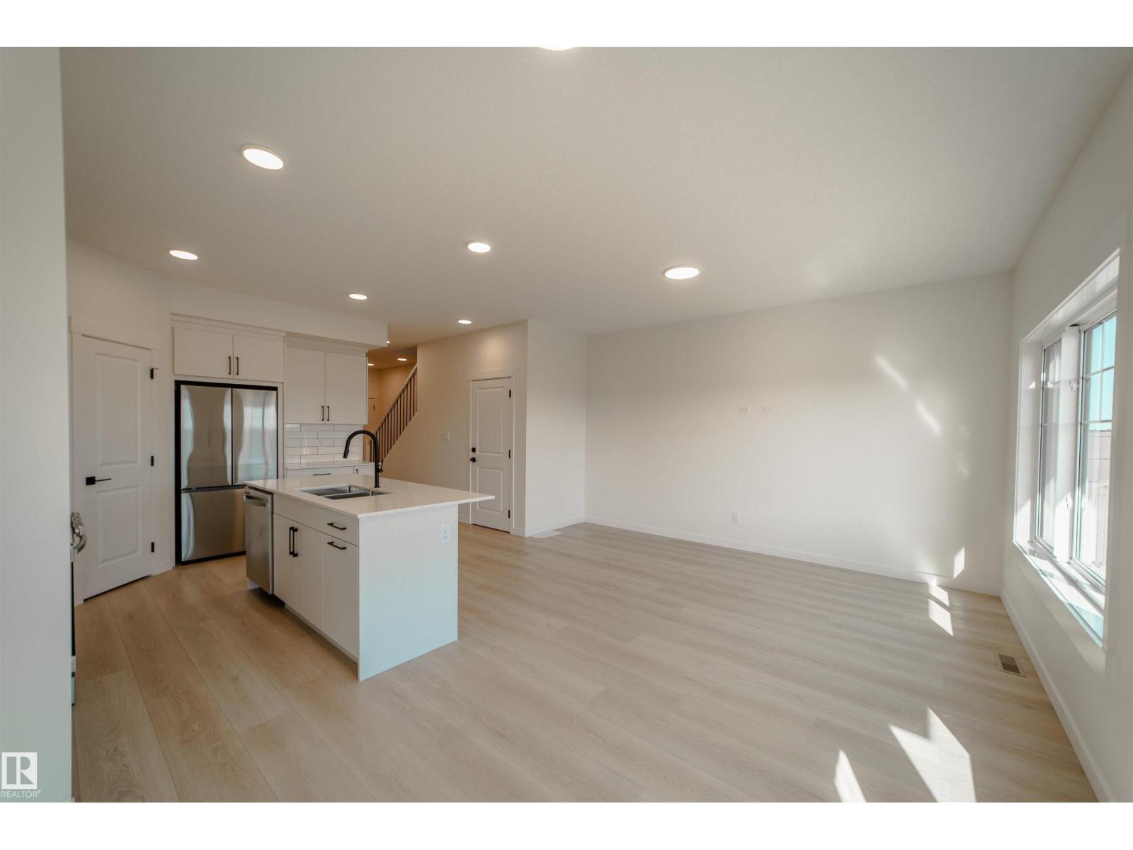 1303 Podersky Wd Sw, Edmonton, Alberta  T6W 5E4 - Photo 13 - E4455378