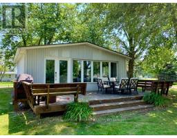 16 HOWEY AVENUE, Norfolk, Ontario