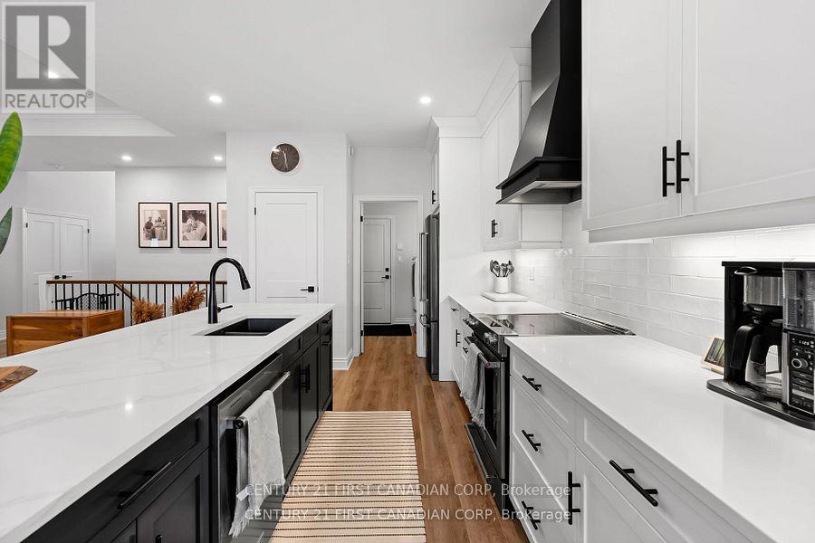 3 Hardy Court, Lucan Biddulph, Ontario  N0M 2J0 - Photo 26 - X12441423