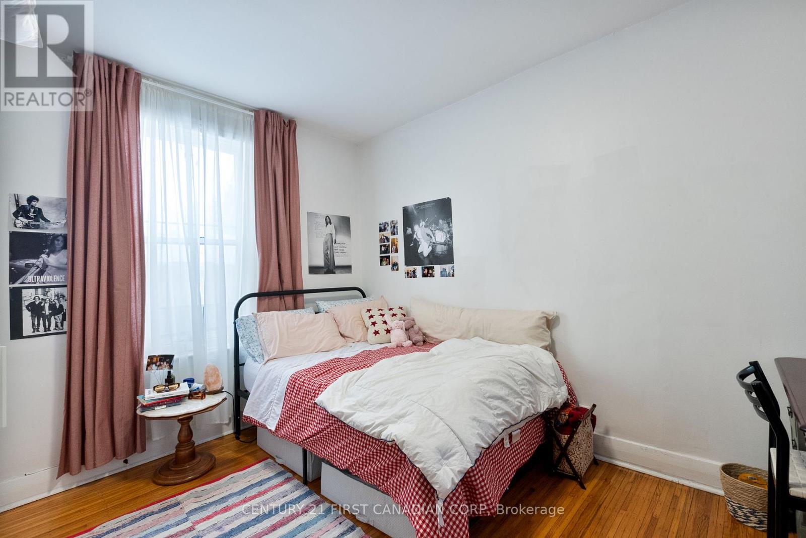 578 Waterloo Street, London East, Ontario  N6B 2P9 - Photo 18 - X12441473