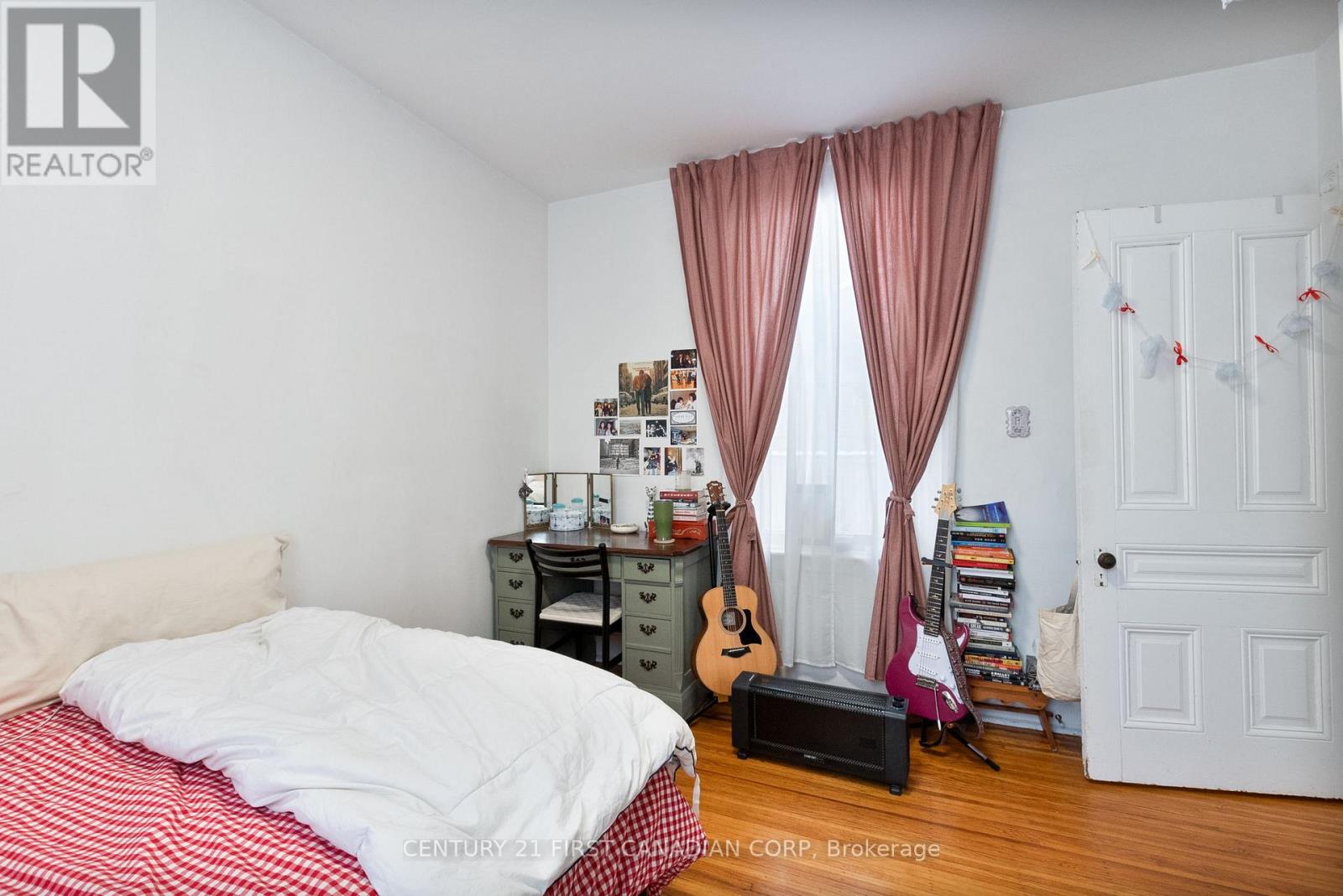 578 Waterloo Street, London East, Ontario  N6B 2P9 - Photo 19 - X12441473