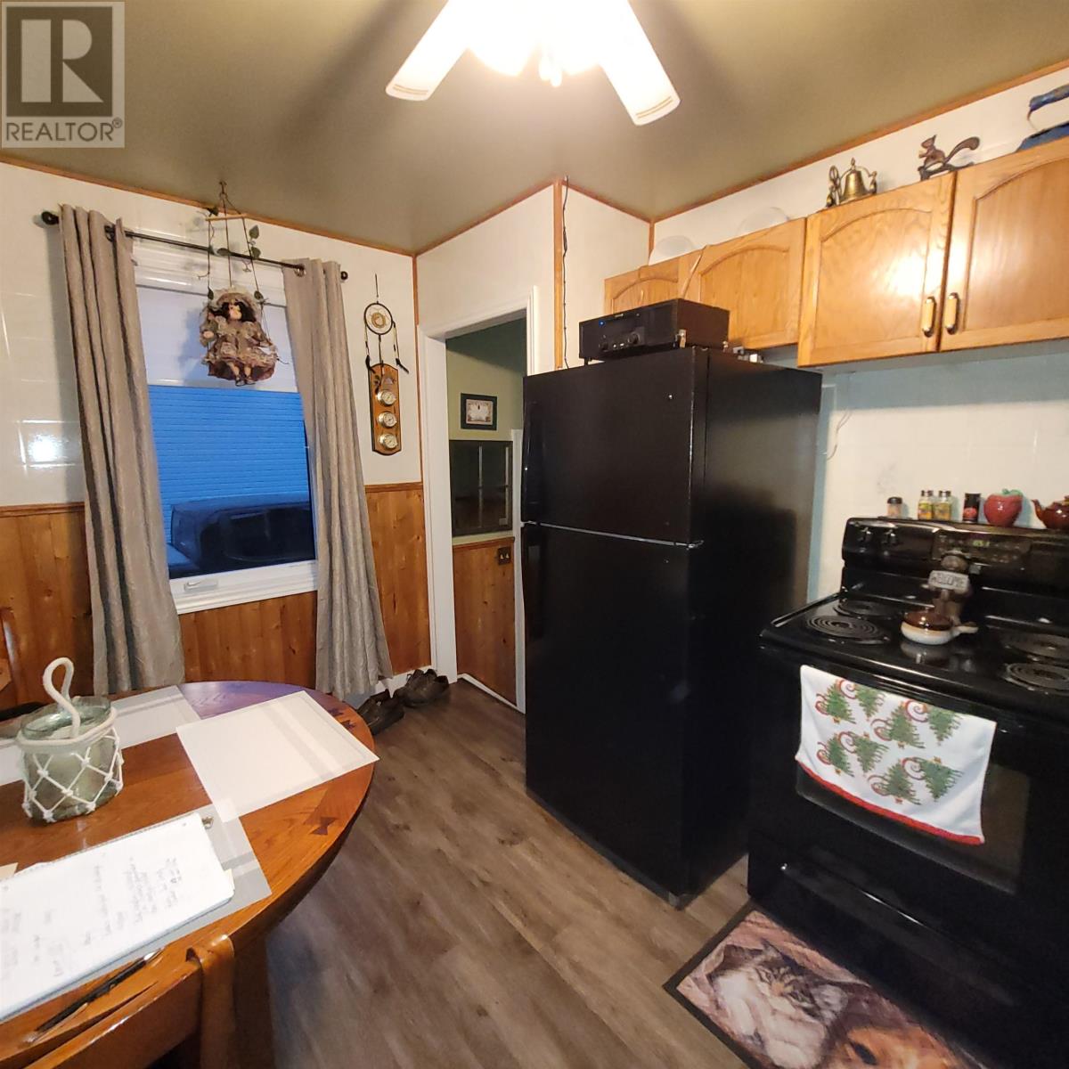 25 Manitou Road, Manitouwadge, Ontario  P0T 2C0 - Photo 9 - TB252653