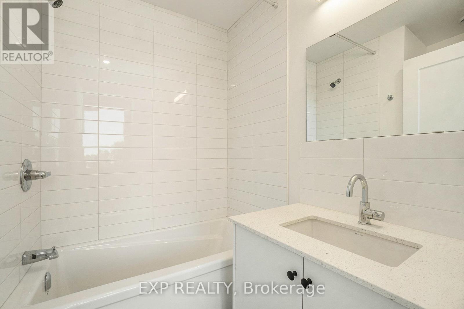 8 - 251 Castor Street, Russell, Ontario  K4R 0M2 - Photo 11 - X12441388