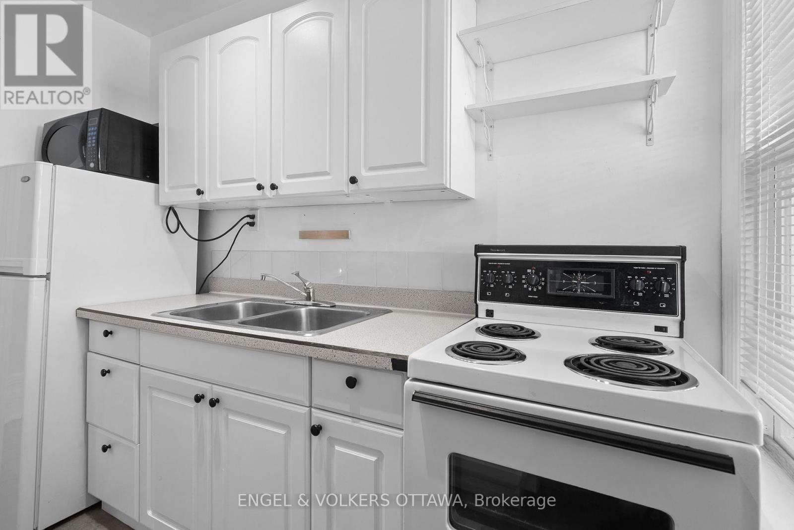 507 Mcleod Street, Ottawa, Ontario  K1R 5P9 - Photo 29 - X12441436