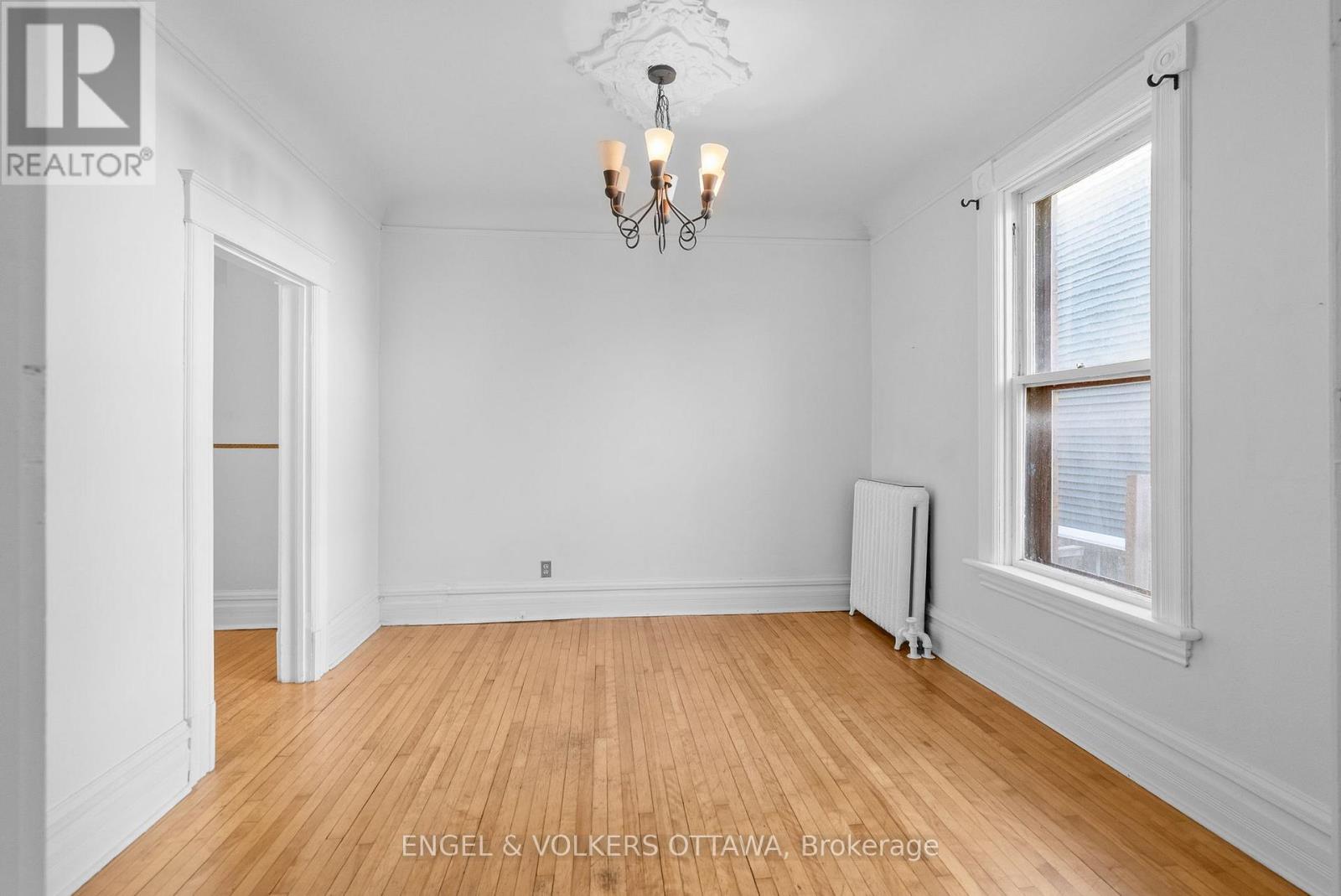 507 Mcleod Street, Ottawa, Ontario  K1R 5P9 - Photo 7 - X12441436
