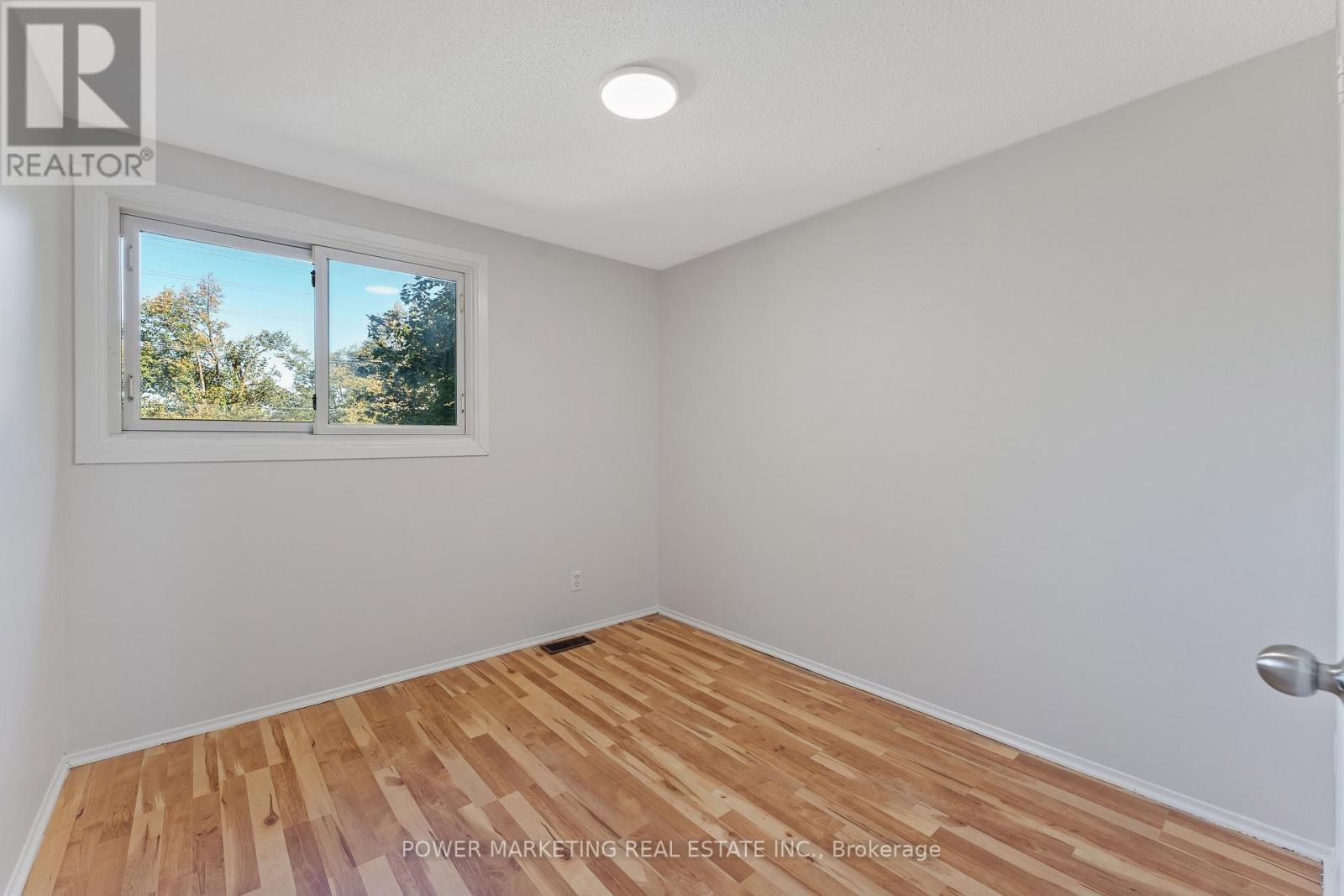 182 - 1045 Morrison Drive, Ottawa, Ontario  K2H 7L2 - Photo 14 - X12441438